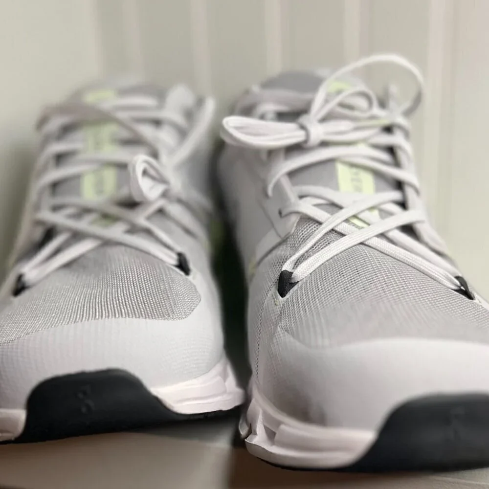 On Running Cloudflyer 4 Sneaker in Glacier/Meadow Color Size  14